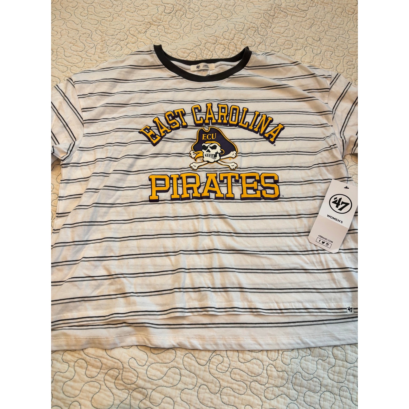 47 Brand East Carolina Pirates Ecu Womens Shorter Tshirt Size Large 414